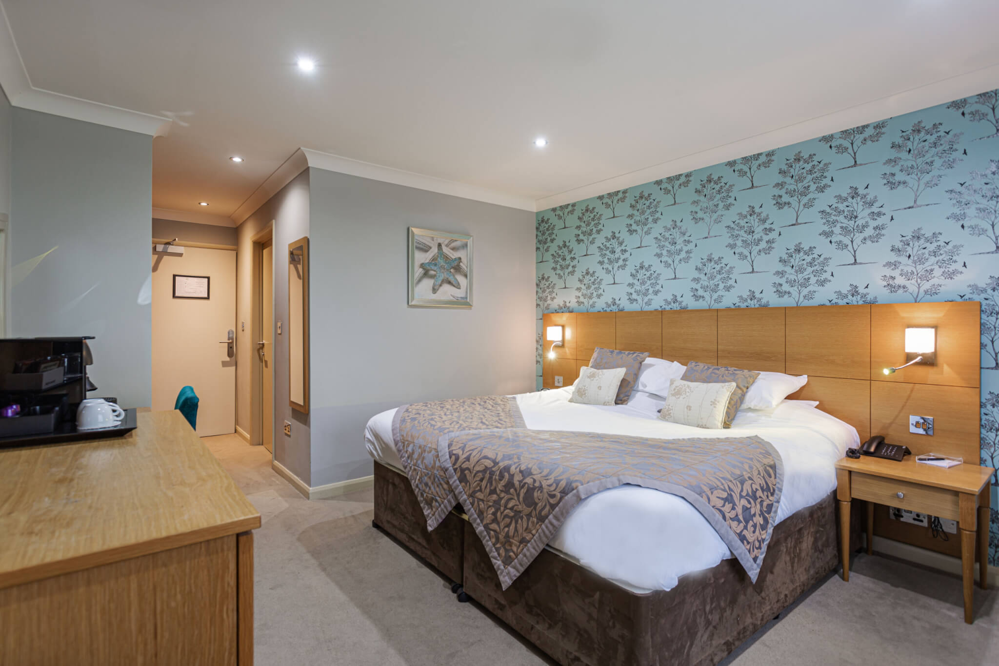 Pheasant Hotel Classic Double Room Bedroom scaled